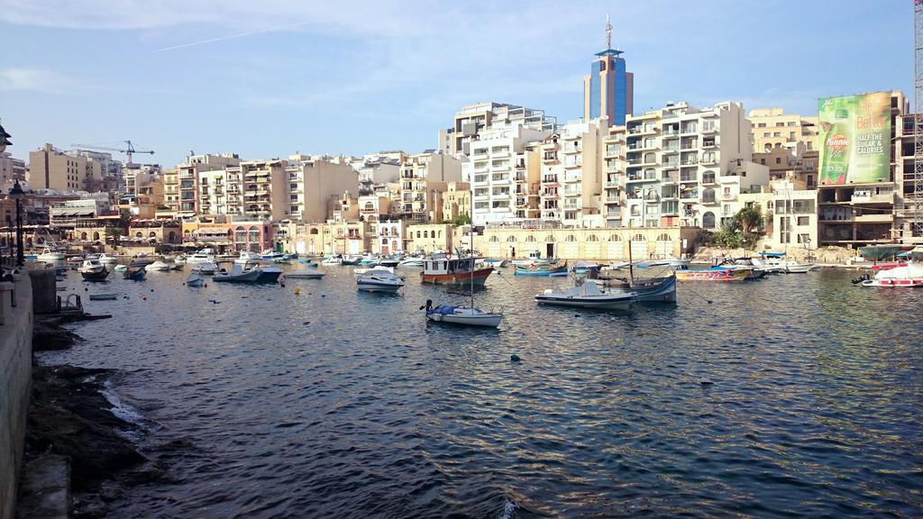 Spinola Seafront Apartment Saint Julian's Номер фото