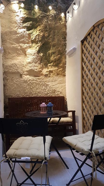Spinola Seafront Apartment Saint Julian's Екстер'єр фото
